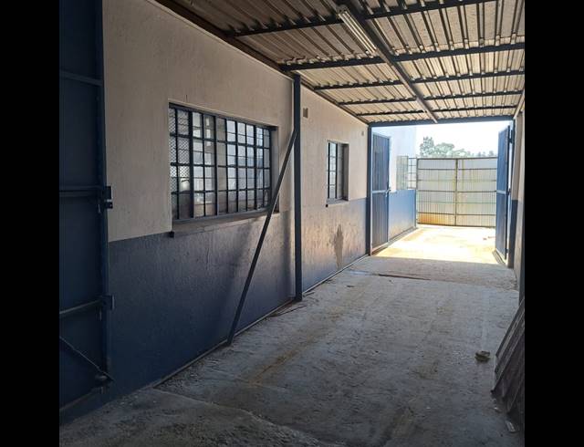 1,190M² BUILDING FOR SALE IN BENONI CENTRAL